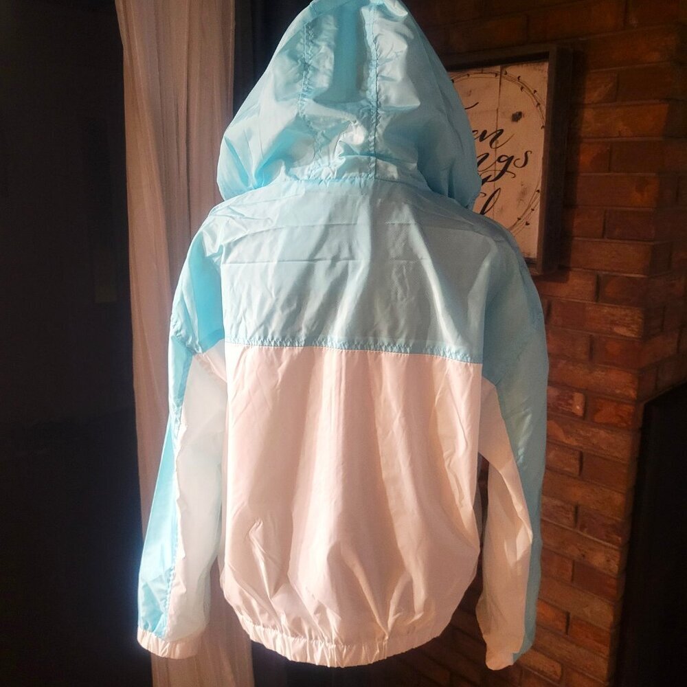 NWT US Polo Assn Lt Blue/White Windbreaker - Size L - Picture 8 of 10
